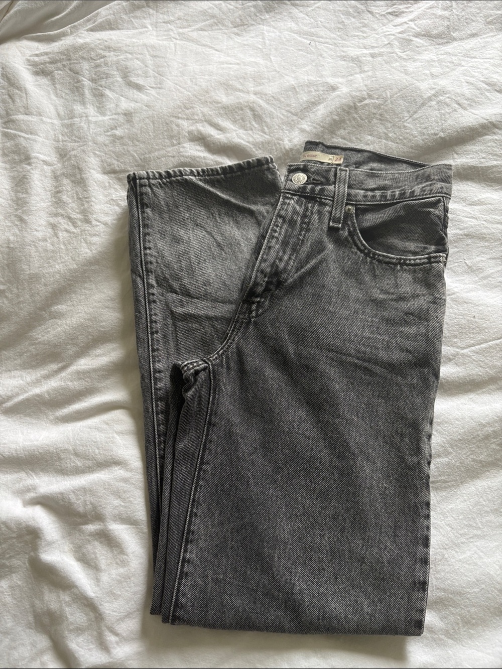 Levi’s ‘94 Baggy High-Rise Black Straight Leg Jeans, Size 24